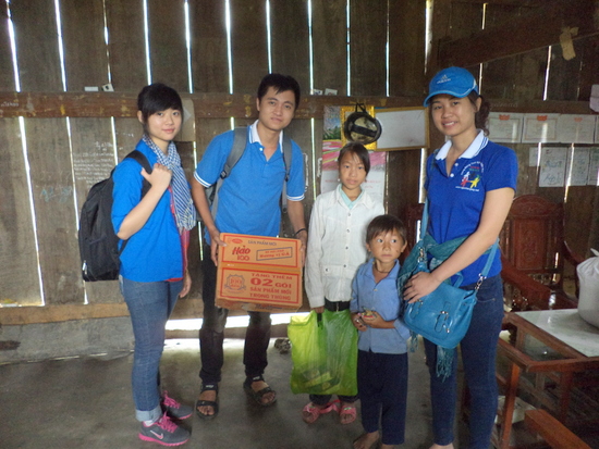 Lào Cai: Trên 57 triệu của Câu lạc bộ tình nguyện 