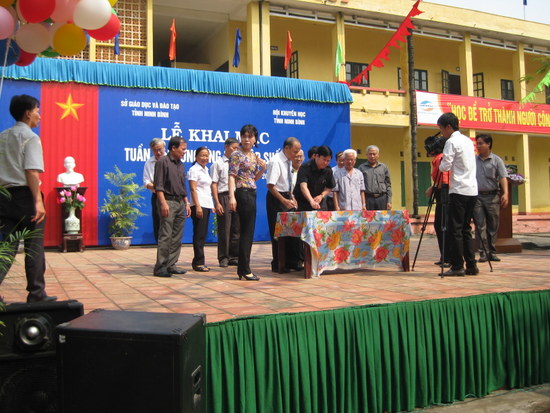 Hội Khuyến học Ninh Bình kỷ niệm Ngày Khuyến học Việt Nam