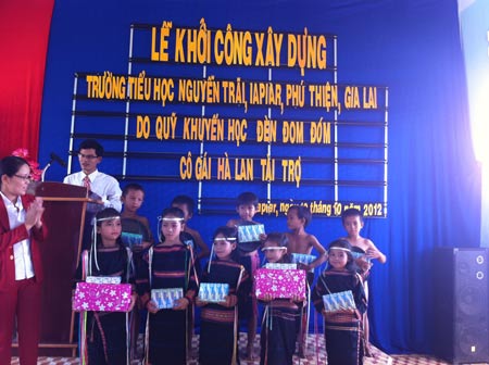 'Đèn đom đóm' xây dựng trường học thứ 9 tại Gia Lai