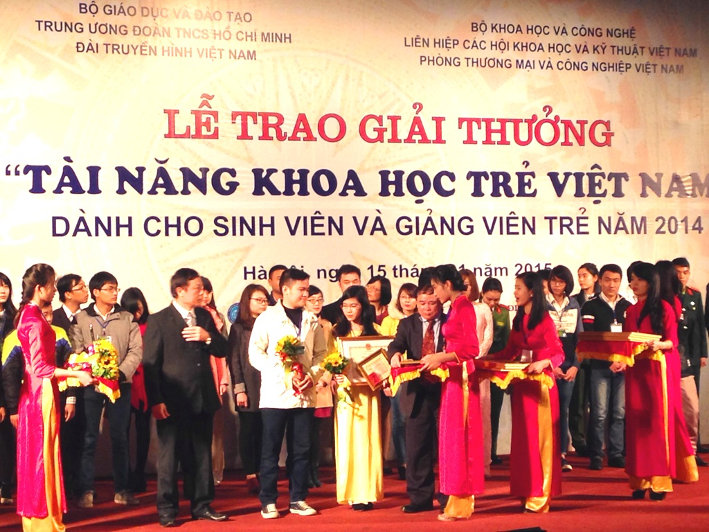 Trao Giải thưởng Tài năng khoa học trẻ Việt Nam