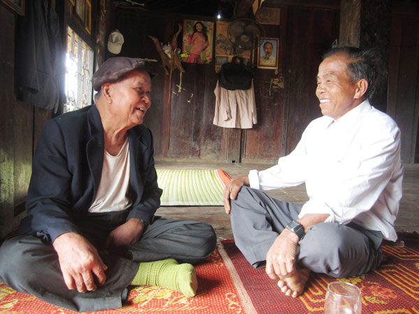  Gặp già làng khuyến học ở Quảng Trị