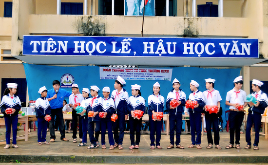 Quảng Ngãi: Chi Hội chữ thập đỏ trường Nguyễn Chánh học Bác thực hành tiết kiệm xây dựng mô hình 'Nuôi tiền lẻ, đẻ tiền vàng'