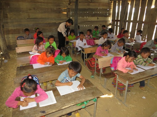  Đắk Lắk: Năm học mới sẽ không để bất cứ học sinh nào vì khó khăn mà phải bỏ học
