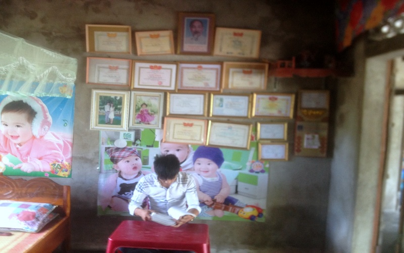 Hà Tĩnh: Từ mái tranh nghèo vươn lên học giỏi