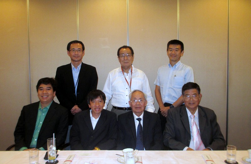 Ông Hikawa báo Asahi Nhật Bản hết lòng vì du học sinh Việt Nam
