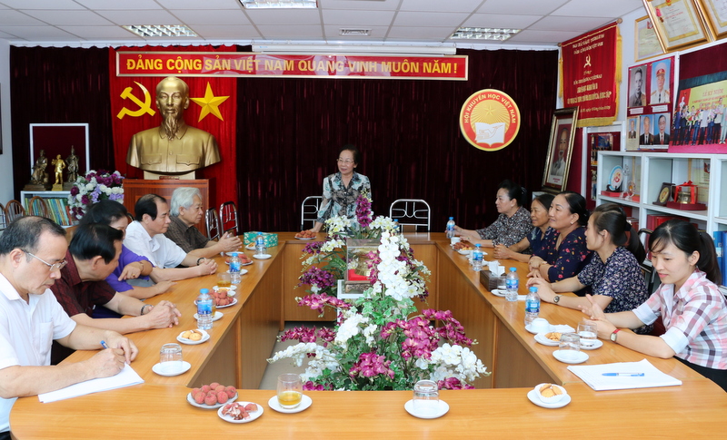 Lãnh đạo TW Hội Khuyến học Việt Nam làm việc với Thường trực Hội Khuyến học tỉnh Bắc Giang