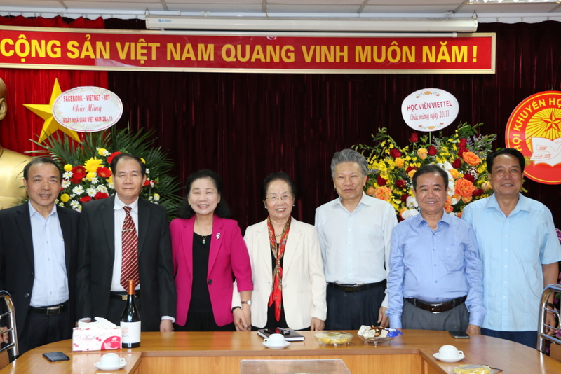 Hội Khuyến học Việt Nam kỷ niệm ngày Nhà giáo Việt Nam
