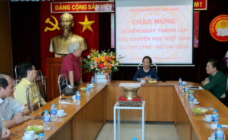 Gặp mặt, tọa đàm nhân kỷ niệm 25 năm thành lập Hội Khuyến học Việt Nam
