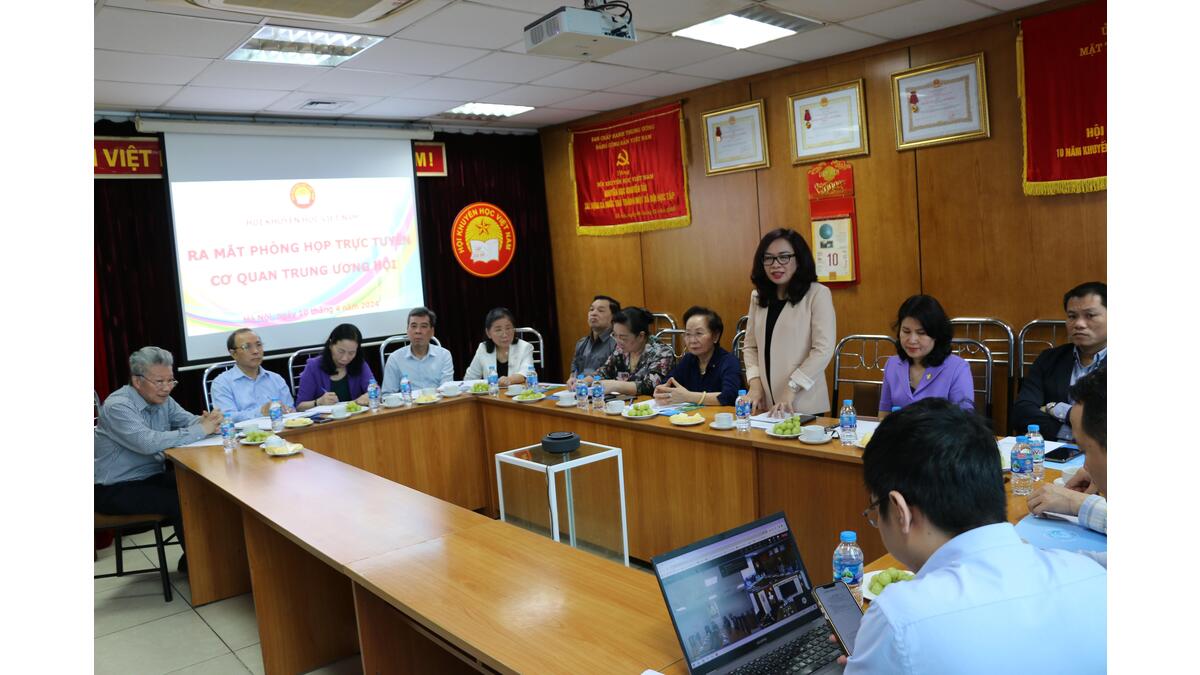 Hội Khuyến học Việt Nam phối hợp với Trường Đại học Mở Hà Nội ra mắt phòng họp trực tuyến