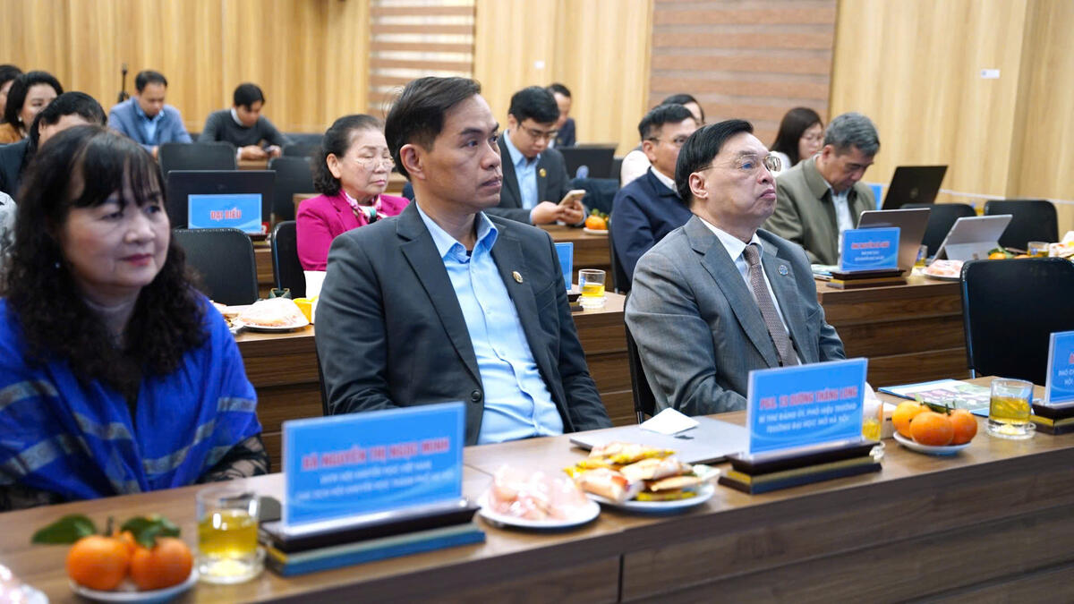 Ngày 10/3, Hội Khuyến học Việt Nam phối hợp với Trường Đại học Mở Hà Nội tổ chức Hội nghị tập huấn sử dụng phần mềm đánh giá mô hình "Công dân học tập" và cập nhật cơ sở dữ liệu theo quy mô tổ chức chính quyền địa phương 2 cấp. Hội nghị trực tiếp và trực tuyến đến hội khuyến học các tỉnh thành cả nước.