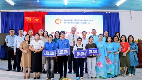 Khánh Hòa: Tổ chức Lễ Kỷ niệm Ngày Khuyến học Việt Nam, trao học bổng và phát động Tuần lễ Hưởng ứng Học tập suốt đời năm 2026