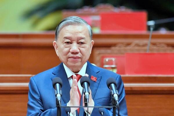 Tổng Bí thư: Tiến lên! Toàn thắng ắt về ta!