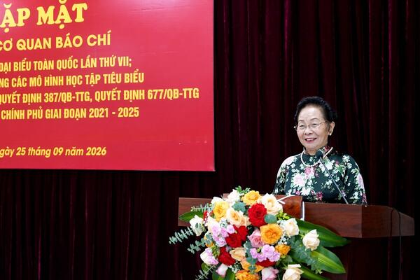 Hội Khuyến học Việt Nam gặp mặt báo chí: Tiếp tục khẳng định vai trò của truyền thông khuyến học