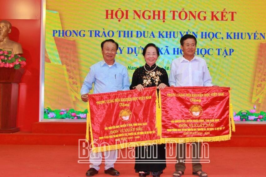 Hội Khuyến học tỉnh Nam Định tổng kết phong trào thi đua khuyến học, khuyến tài, xây dựng xã hội học tập