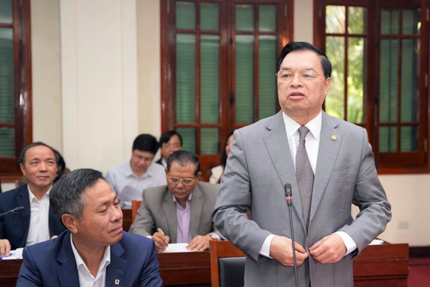 Phó Chủ tịch Hội Khuyến học Việt Nam: "Thiên tai và nghịch cảnh khiến con người càng coi trọng việc học"