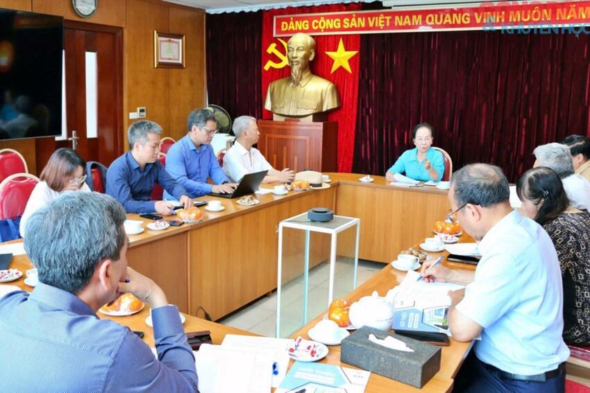Lớp học mở KAV: Hiện thực hóa mô hình học tập cộng đồng, lan tỏa phong trào “Bình dân học vụ số”
