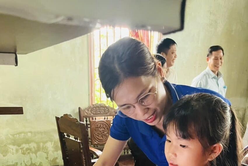 Đồng Nai: Nâng đỡ ước mơ của cô bé nghèo