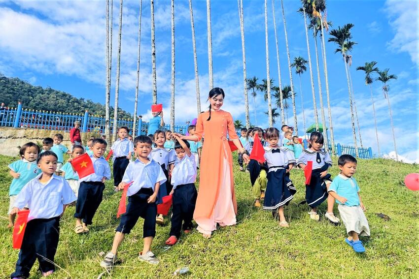Mùa thu Đà Nẵng, từ niềm vui độc lập đến những trang vở mới