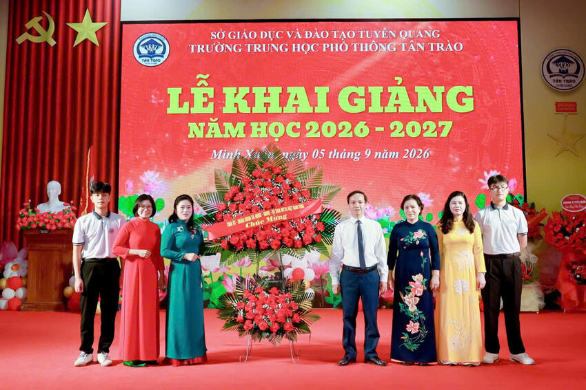 Tuyên Quang: Hội Khuyến học tiếp sức học sinh khó khăn trong dịp khai giảng