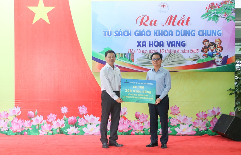 Tủ sách giáo khoa dùng chung - 