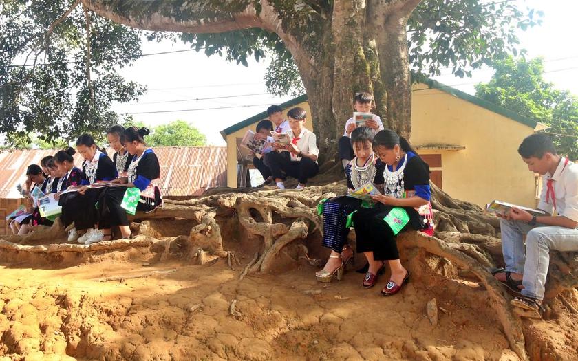 Ngọn lửa tri thức miền biên viễn - Ảnh 5.