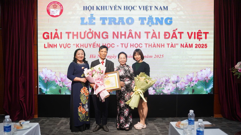Tôn vinh chủ nhân Giải thưởng Nhân tài Đất Việt 2025 lĩnh vực 