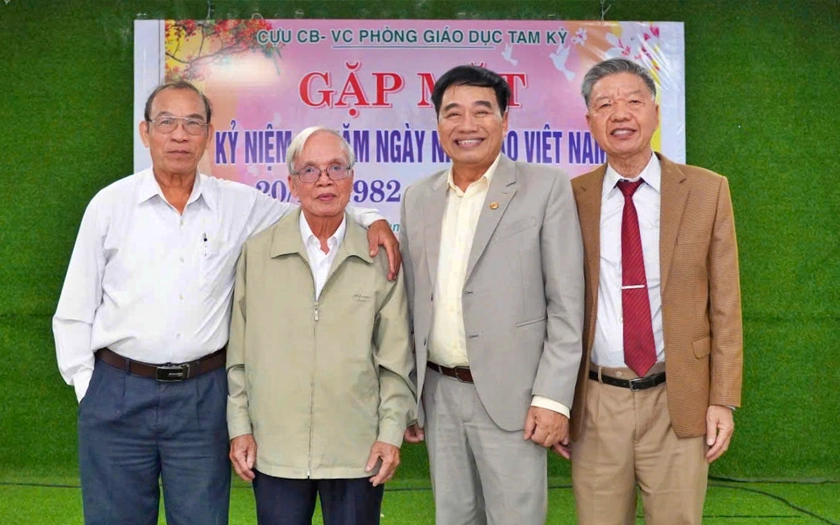 Thầy giáo Nguyễn Văn Long - cán bộ khuyến học hơn nửa thế kỷ gắn bó với sự nghiệp giáo dục - Ảnh 5.