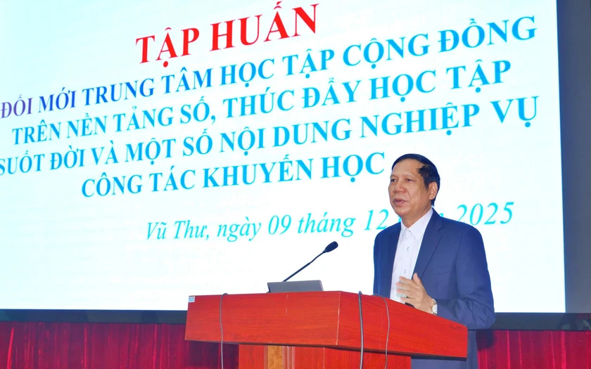 Hội Khuyến học Hưng Yên tập huấn đổi mới trung tâm học tập cộng đồng, bồi dưỡng nghiệp vụ cho cán bộ khuyến học - Ảnh 2.
