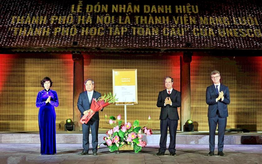 Hà Nội đón nhận danh hiệu "Thành phố học tập toàn cầu" của UNESCO - Ảnh 2.