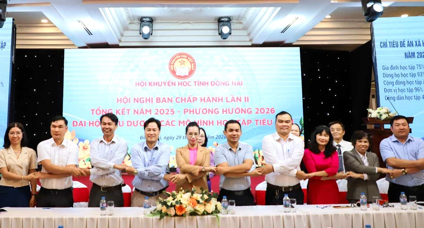 Hội Khuyến học tỉnh Đồng Nai biểu dương các mô hình học tập tiêu biểu - Ảnh 4.
