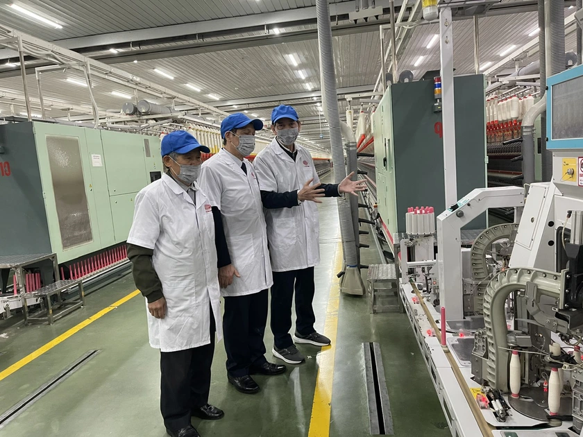 Chủ tịch Hội Khuyến học Hưng Yên: Chuyển đổi số và khuyến học doanh nghiệp là động lực phát triển bền vững - Ảnh 3.