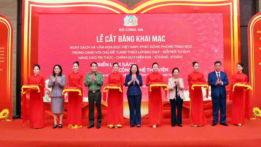 Khai mạc Ngày Sách và Văn hóa đọc Việt Nam trong Công an nhân dân năm 2026 - Ảnh 1.