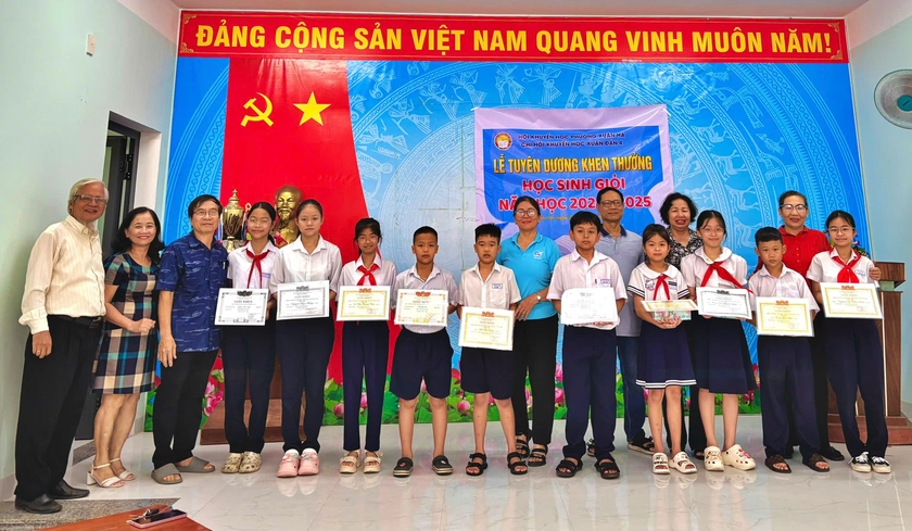 Các làm sáng tạo của các điển hình tiên tiến trong phong trào khuyến học xứ Quảng - Ảnh 3.