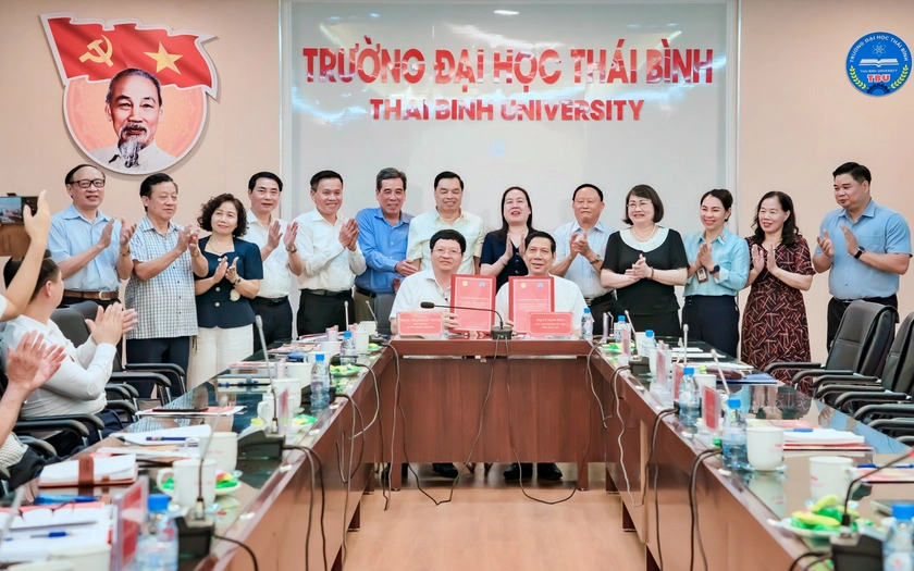 Hội Khuyến học các tỉnh, thành phố Cụm II giao ban tại Trường Đại học Thái Bình - Ảnh 1.