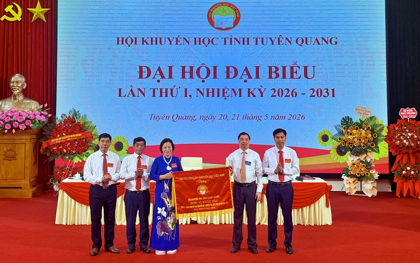 Đại hội Khuyến học tỉnh Tuyên Quang lần thứ I: Đoàn kết, đổi mới, bứt phá bằng chuyển đổi số - Ảnh 1.