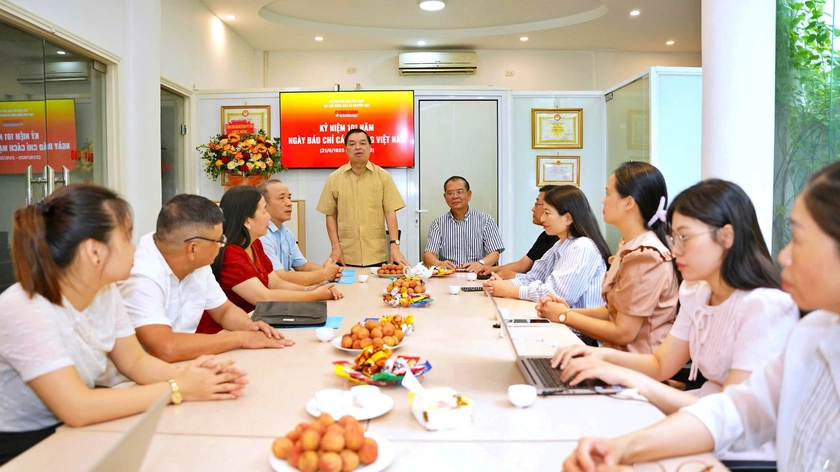 Trung ương Hội Khuyến học Việt Nam chúc mừng Tạp chí Công dân và Khuyến học nhân Ngày Báo chí Cách mạng Việt Nam - Ảnh 3.