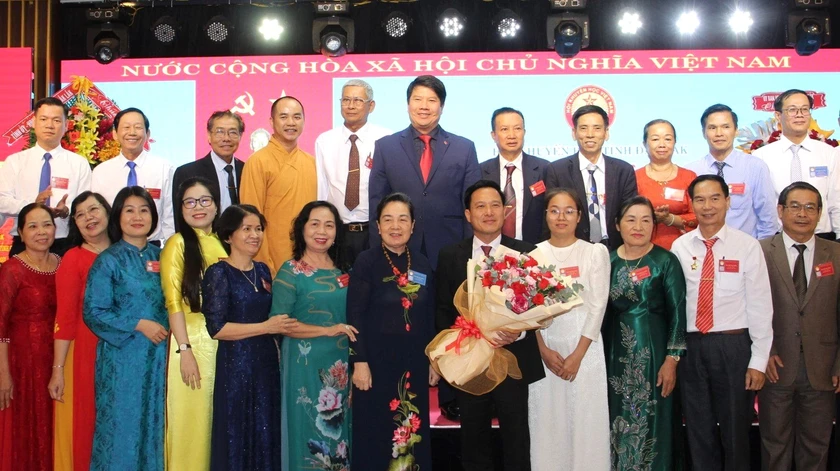 Hội Khuyến học tỉnh Đắk Lắk quyết tâm đột phá chuyển đổi số trong phong trào khuyến học, khuyến tài giai đoạn mới - Ảnh 3.