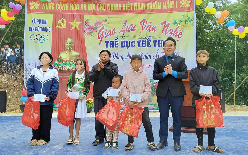 Dòng họ người Mông hiếu học ở vùng biên giới xứ Thanh - Ảnh 3.