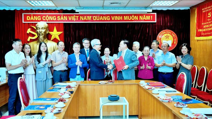 Hội Khuyến học Việt Nam và The Vietnam Foundation: Hợp tác đưa nền tảng số và tri thức mở đến mọi người dân - Ảnh 1.